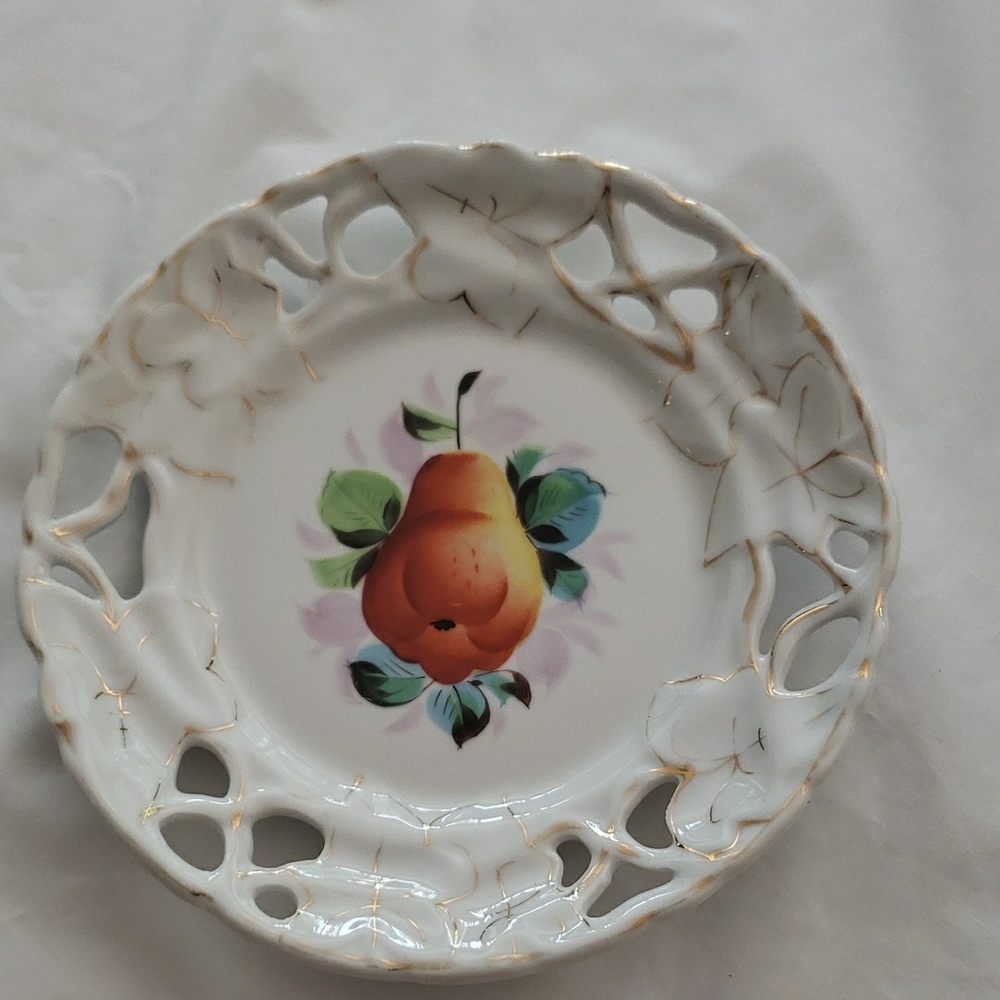 Vtg - Decorative Plate with Pear Design & Cut-out Detail - 8" Diameter